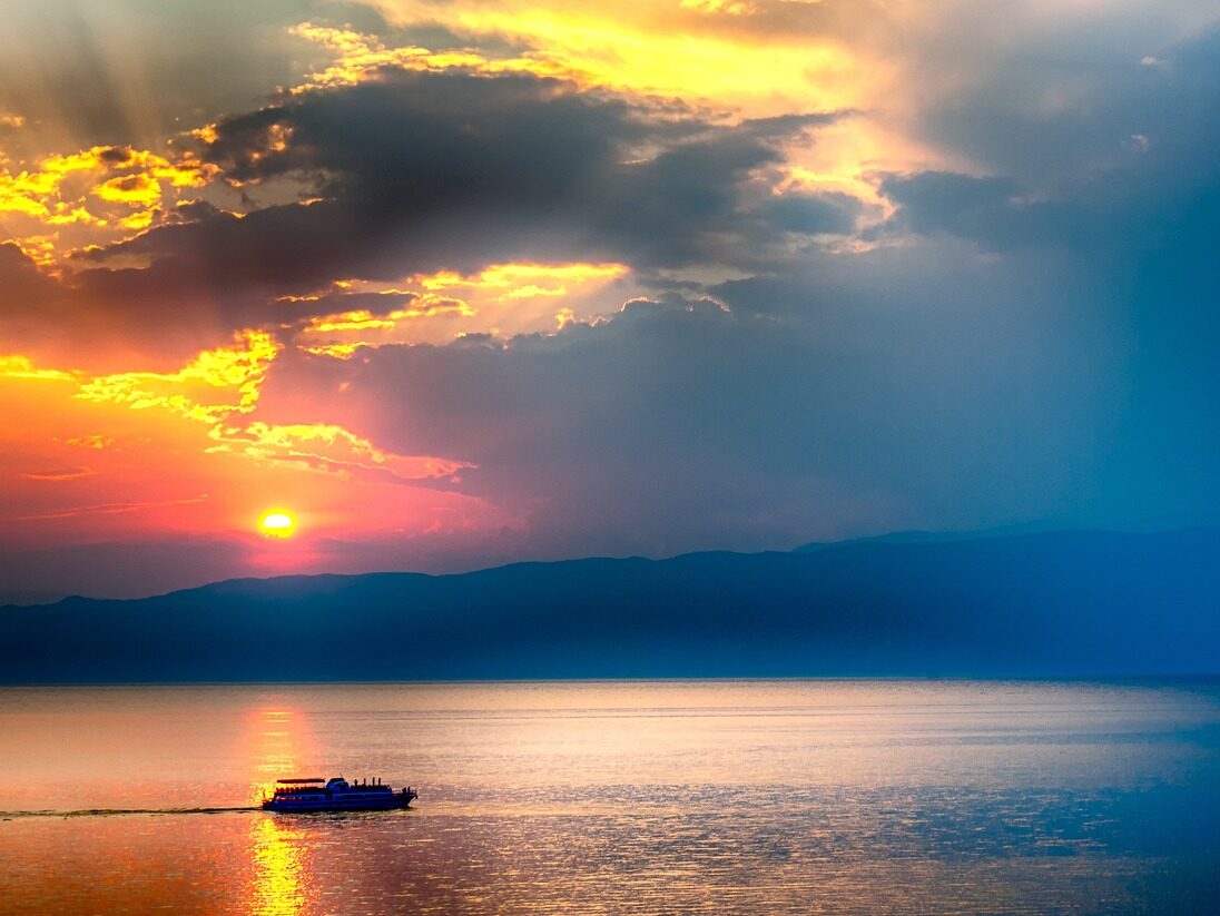 ship, sunset, mountains-7233225.jpg